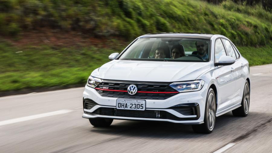  Volkswagen Jetta GLI 2019 года  (LA) (фото 10 из 11)